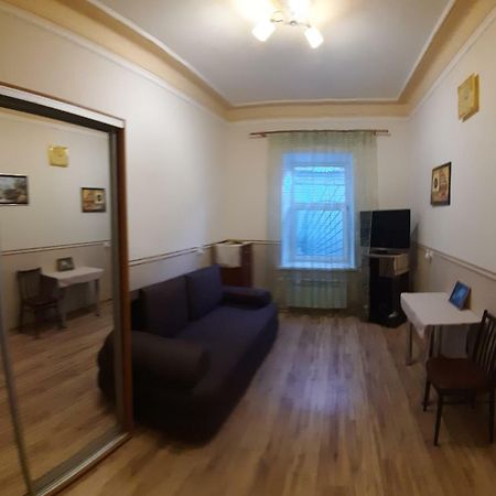 Уютная Квартира На Молдованке Odessa Esterno foto